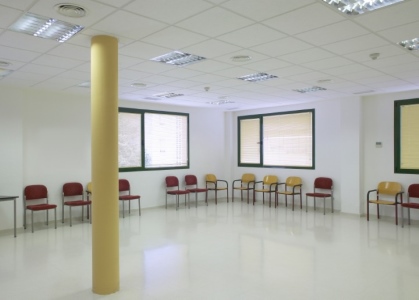 Commercial floor stripping in Charter Oak by PomJod Cleaning Inc